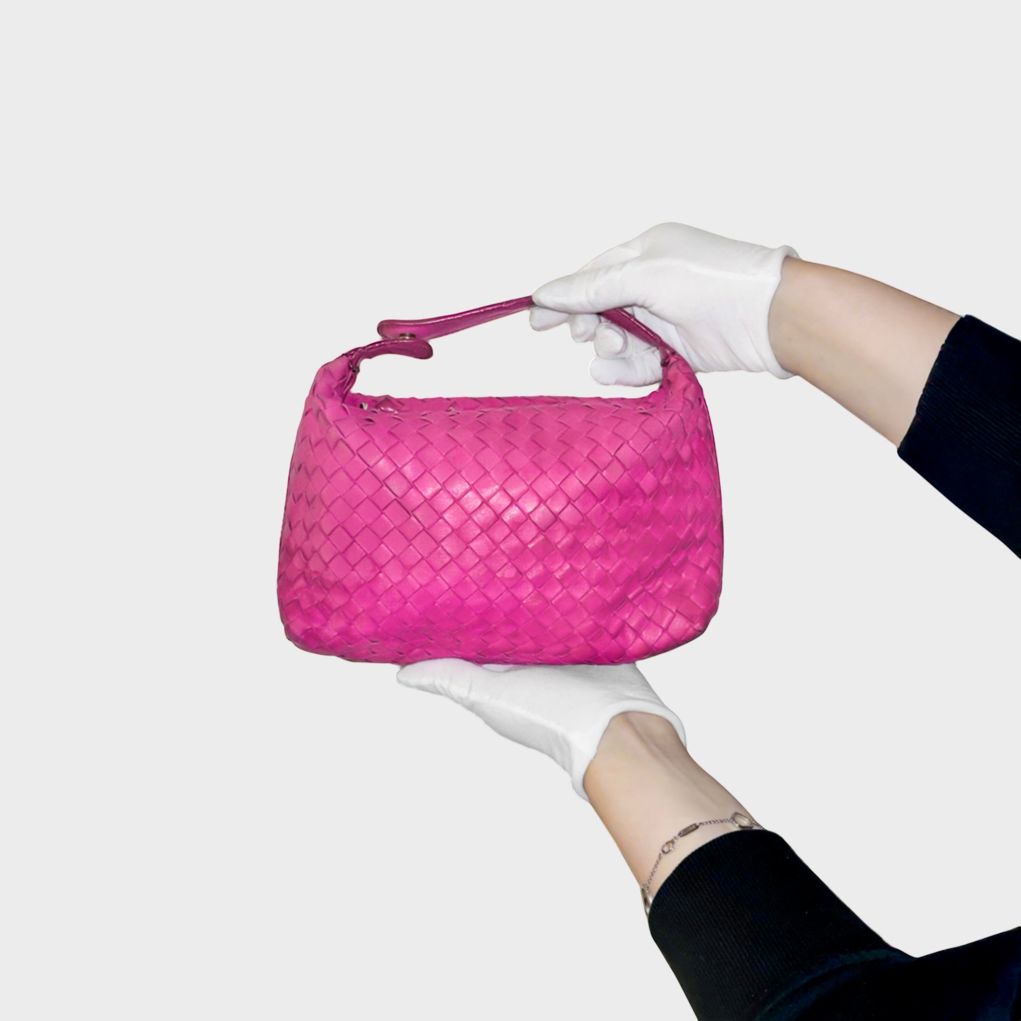 Bottega Veneta • Intrecciato small • Fuchsia