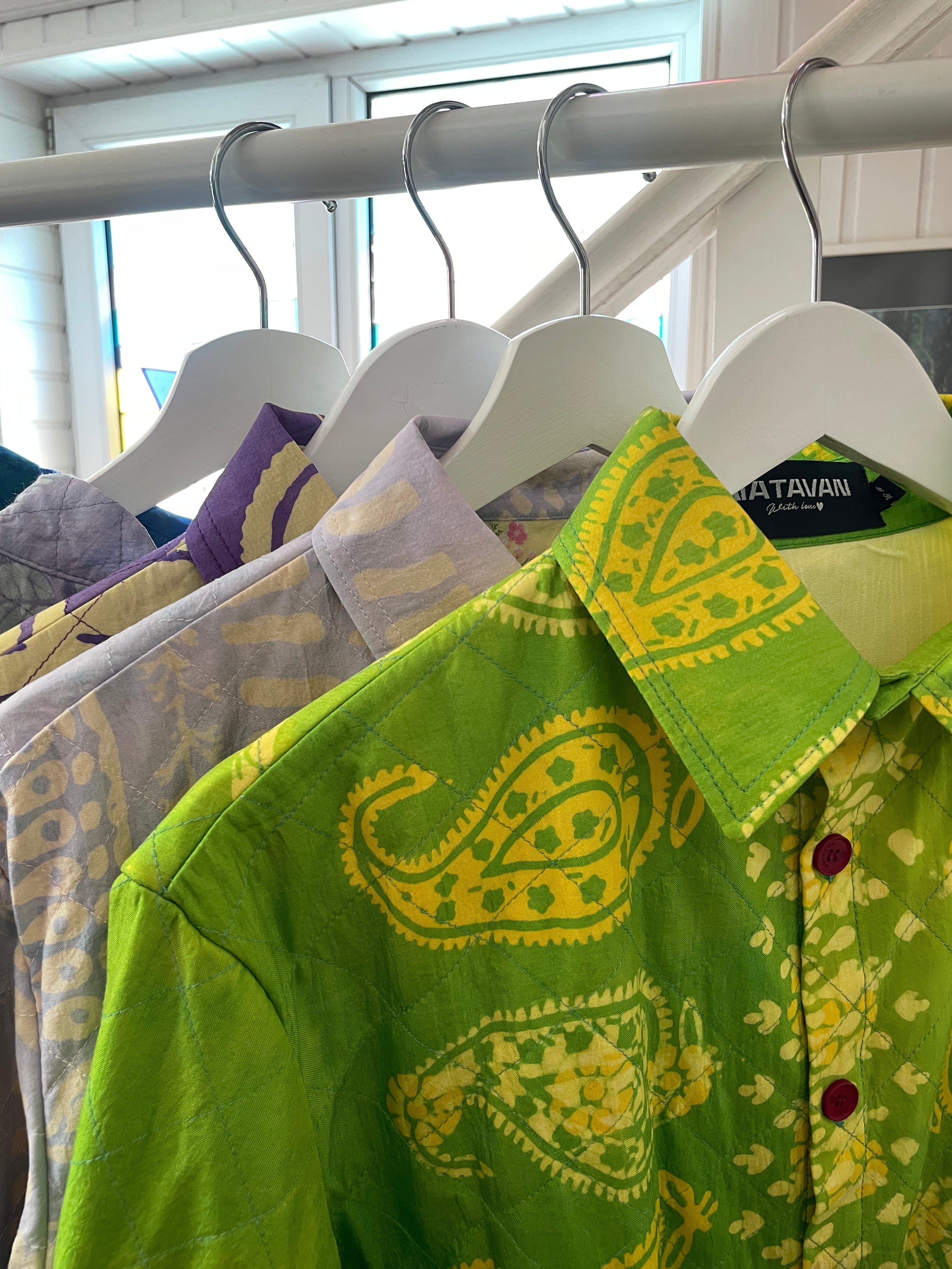 LEYLI Shirt • Bright green